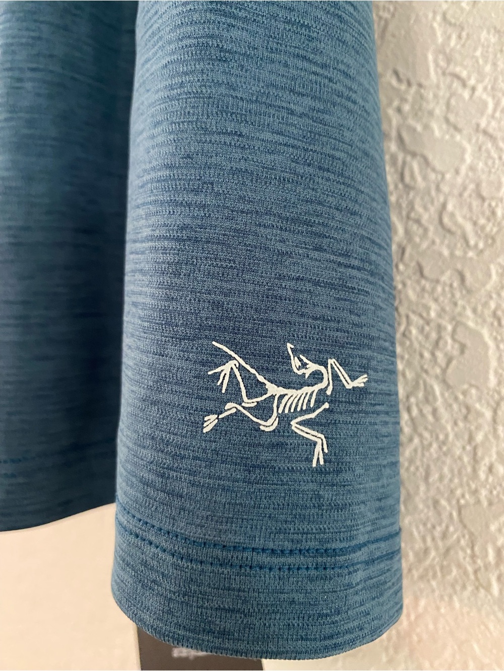NWT Arc'teryx Taema Tank Top Women's Size L Large Blue Heather Racerback Running - Picture 2 of 12